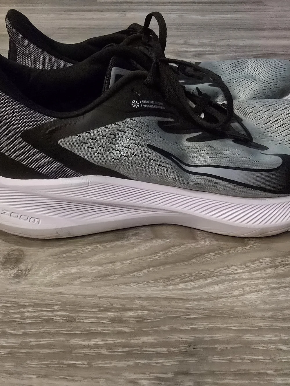 Nike Men's Athletic Shoes Black and Gray with White Sole